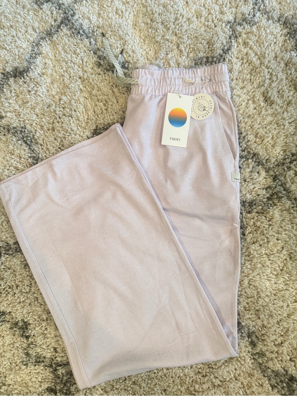 Vuori Halo Essential Wideleg Pant